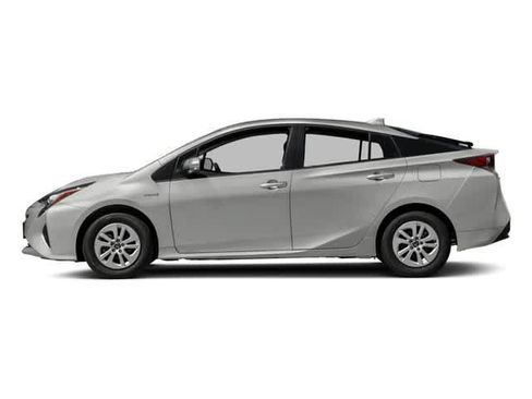 Used 2018 Toyota Prius Four FWD image 3