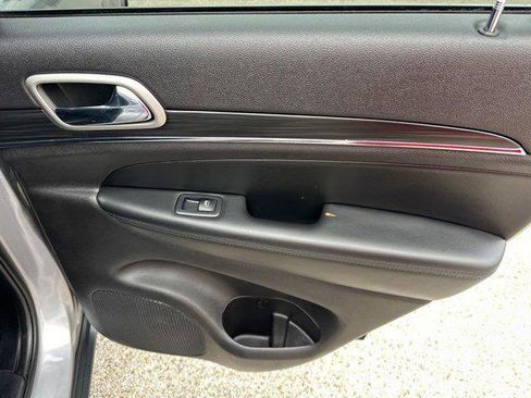 Certified 2021 Jeep Grand Cherokee Limited image 43