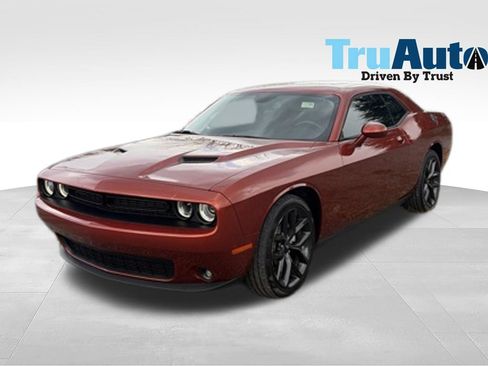 Used 2023 Dodge Challenger SXT w/ Blacktop Package RWD image 3