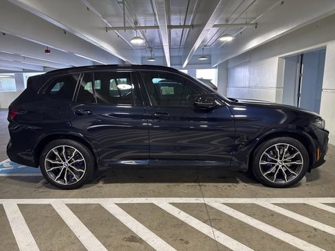 Used 2024 BMW X3 M40i image 3