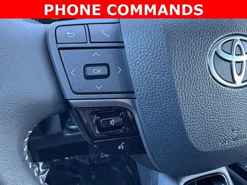 Certified 2025 Toyota Camry SE AWD/4WD image 23