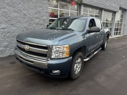 Used 2009 Chevrolet Silverado 1500 LT w/ Power Pack Plus image 2