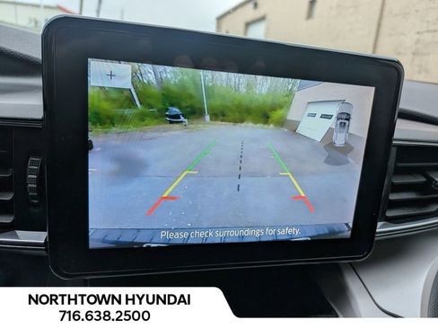 Used 2023 Ford Explorer XLT w/ Equipment Group 202A AWD/4WD image 9
