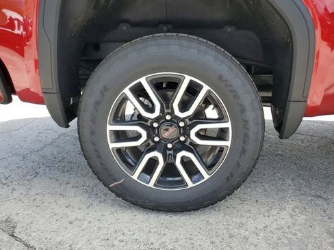 New 2026 GMC Sierra 1500 AT4 w/ AT4 Premium Package AWD/4WD image 6