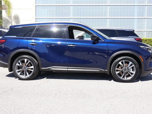 Certified 2025 INFINITI QX60 Luxe AWD/4WD image 11