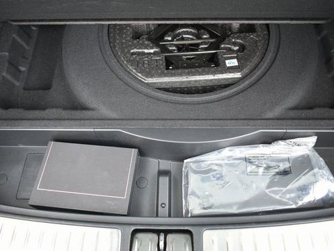 Used 2022 Genesis GV70 2.5T w/ Select Package image 47