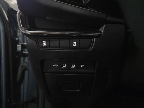 Used 2022 MAZDA MAZDA3 s FWD image 29