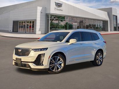 Certified 2022 Cadillac XT6 Premium Luxury w/ Platinum Package