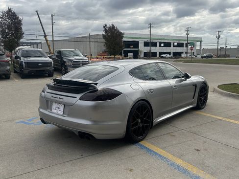 Used 2013 Porsche Panamera image 6