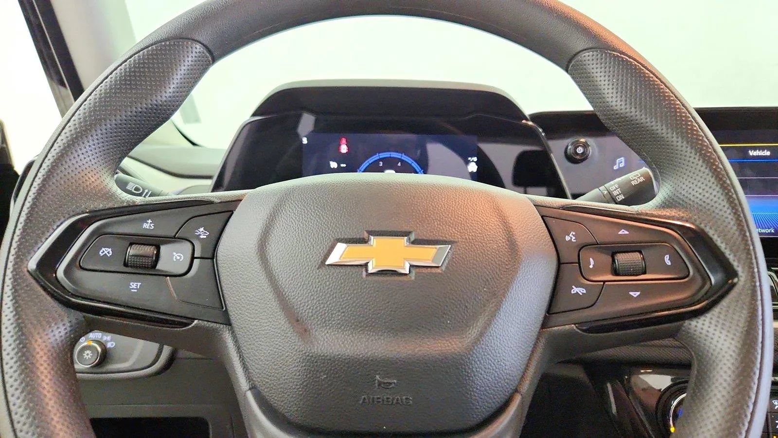 Used 2025 Chevrolet TrailBlazer LT AWD/4WD image 18