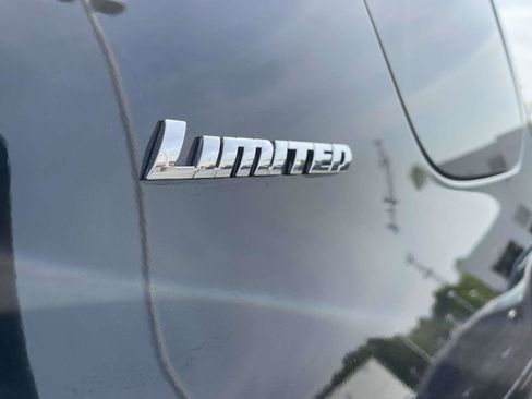 Used 2024 Toyota 4Runner Limited RWD image 9