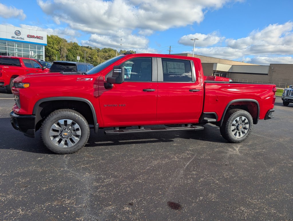 New 2026 Chevrolet Silverado 2500 Custom w/ Custom Value Package AWD/4WD image 4
