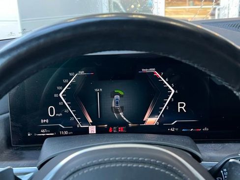 Used 2023 BMW X7 xDrive40i w/ M Sport Package image 21