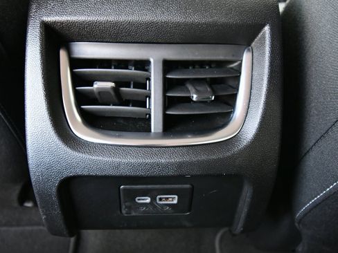 Certified 2025 Chevrolet Blazer LT image 17