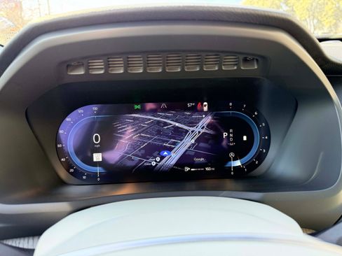 Certified 2025 Volvo XC90 B6 Plus w/ Protection Package image 21