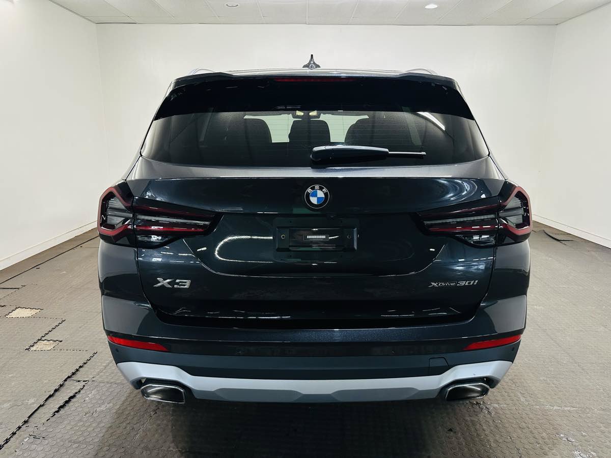Used 2023 BMW X3 xDrive30i AWD/4WD image 5