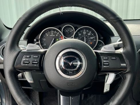 Used 2013 MAZDA MX-5 Miata Sport RWD image 16