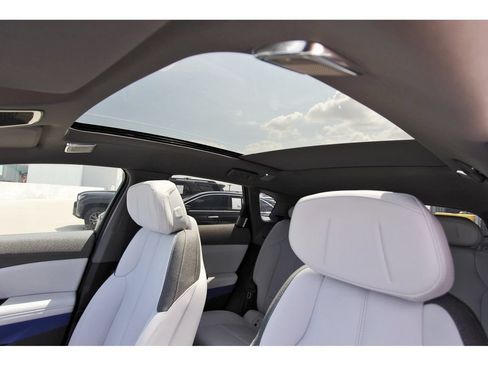 New 2027 Cadillac Optiq Luxury AWD/4WD image 23