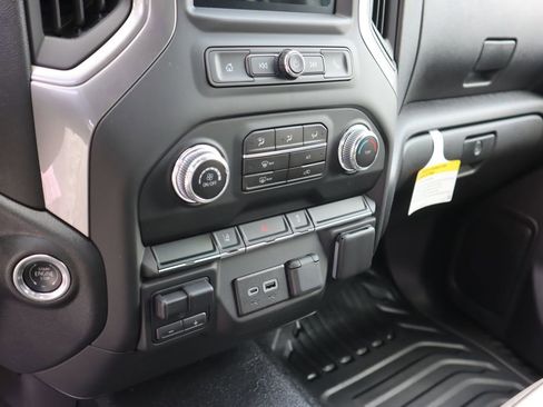 New 2025 GMC Sierra 3500 Pro w/ Convenience Package image 12