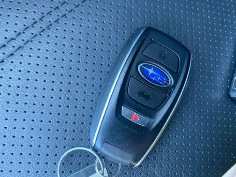 Used 2021 Subaru Forester Limited w/ Popular Package #3 image 33