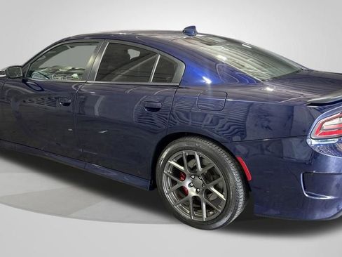 Used 2017 Dodge Charger R/T Scat Pack RWD image 5