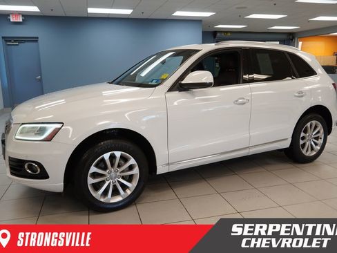 Used 2015 Audi Q5 2.0T Premium Plus w/ Technology Package image 1