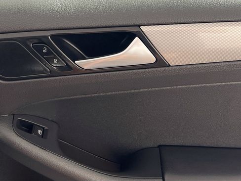 Used 2018 Volkswagen Jetta S w/ Cold Weather Package image 31