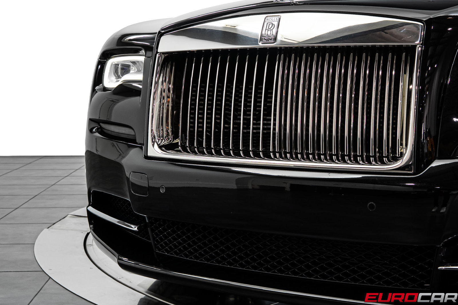Used 2020 Rolls-Royce Wraith RWD image 12