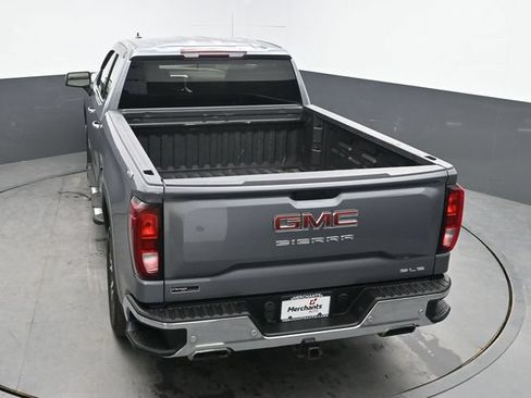 Used 2021 GMC Sierra 1500 SLE w/ X31 Off-Road Package AWD/4WD image 27
