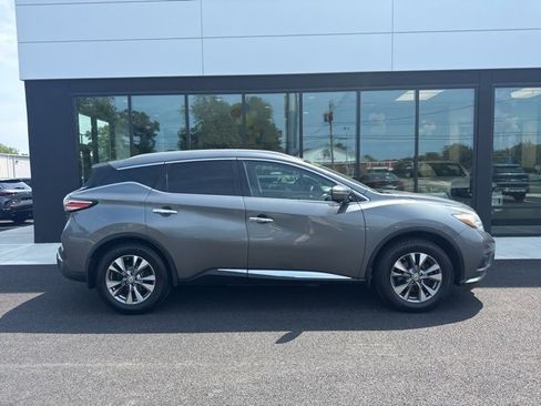 Used 2015 Nissan Murano SL w/ SL Technology Package image 2