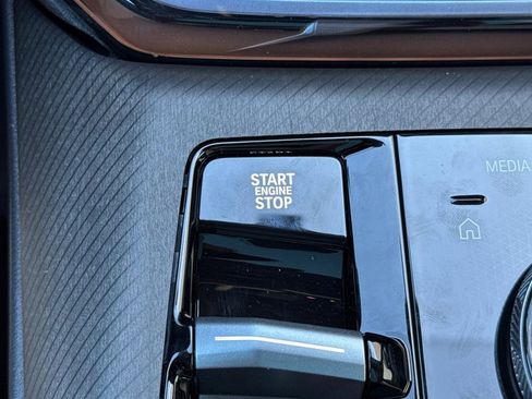 Used 2026 BMW X3 xDrive30 w/ Premium Package image 27