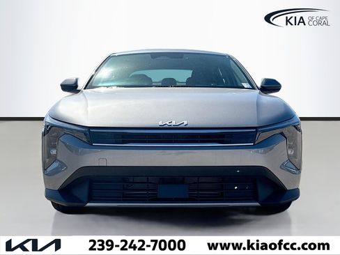 New 2025 Kia K4 EX image 8