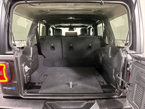 Used 2023 Jeep Wrangler Sahara w/ Cold Weather Group image 28