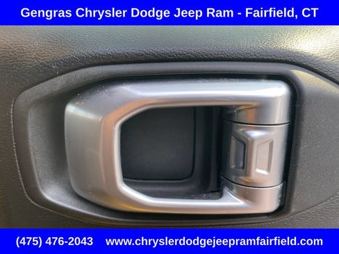 Used 2019 Jeep Wrangler Unlimited Sport S AWD/4WD image 23