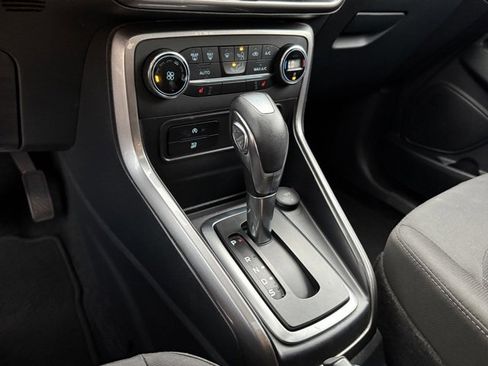 Used 2020 Ford EcoSport SE image 24