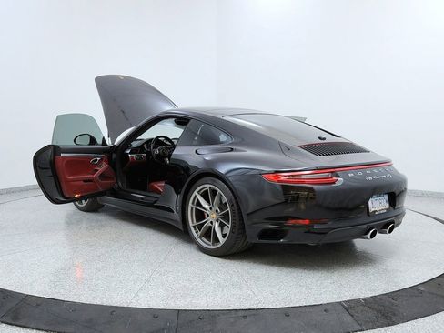 Used 2017 Porsche 911 Carrera 4S image 10