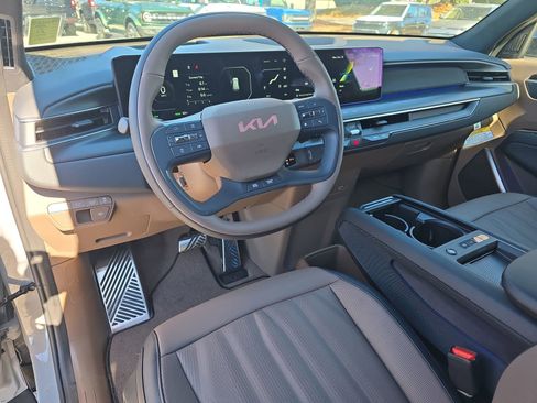 New 2026 Kia EV9 GT-Line AWD/4WD image 18