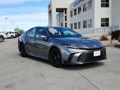 Used 2025 Toyota Camry SE w/ Convenience Package