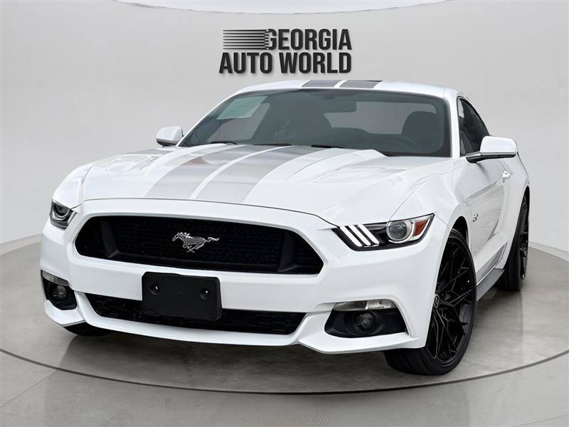 Used 2017 Ford Mustang GT RWD image 1