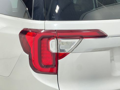 Used 2021 GMC Acadia Denali w/ Denali Technology Package image 38