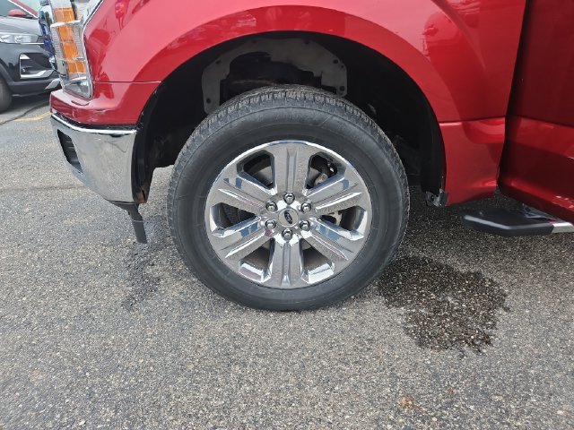 Used 2018 Ford F150 XLT w/ Equipment Group 302A Luxury AWD/4WD image 26