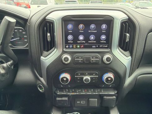 Used 2019 GMC Sierra 1500 Elevation w/ Elevation Value Package AWD/4WD image 17