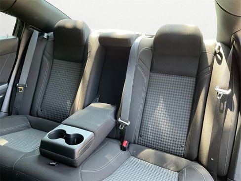 Used 2023 Dodge Charger SXT image 9