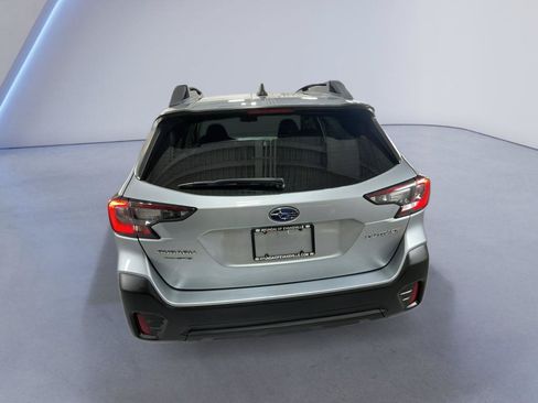 Used 2020 Subaru Outback AWD/4WD image 3