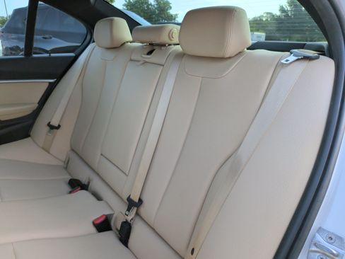 Used 2018 BMW 330i Sedan RWD image 35