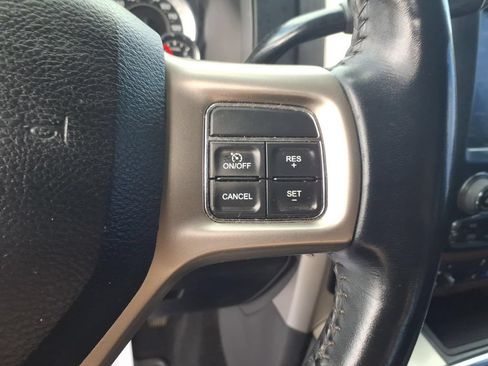 Used 2018 RAM 3500 Laramie AWD/4WD image 10