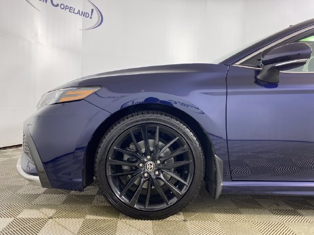 Used 2021 Toyota Camry XSE AWD/4WD image 30