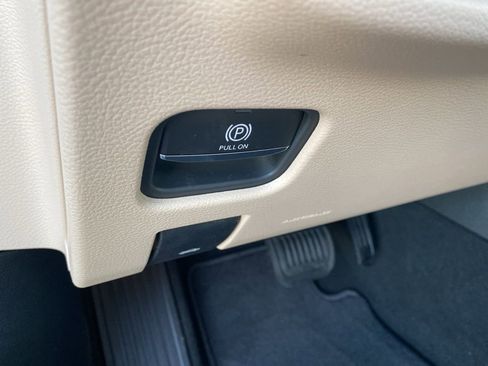 New 2025 Jeep Grand Cherokee L Limited image 17