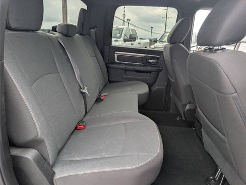 Used 2024 RAM 1500 Warlock RWD image 11