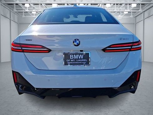 New 2026 BMW 530i xDrive 530i xDrive w/ M Sport Package image 6